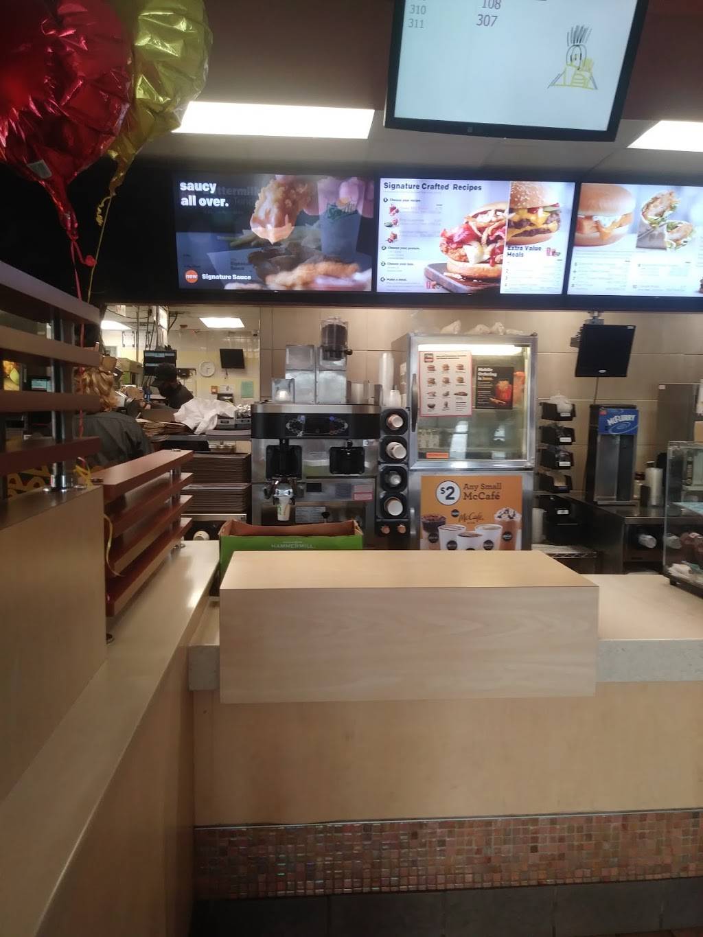 McDonalds | cafe | 6460 W Pierson Rd, Flushing, MI 48433, USA | 8106597600 OR +1 810-659-7600