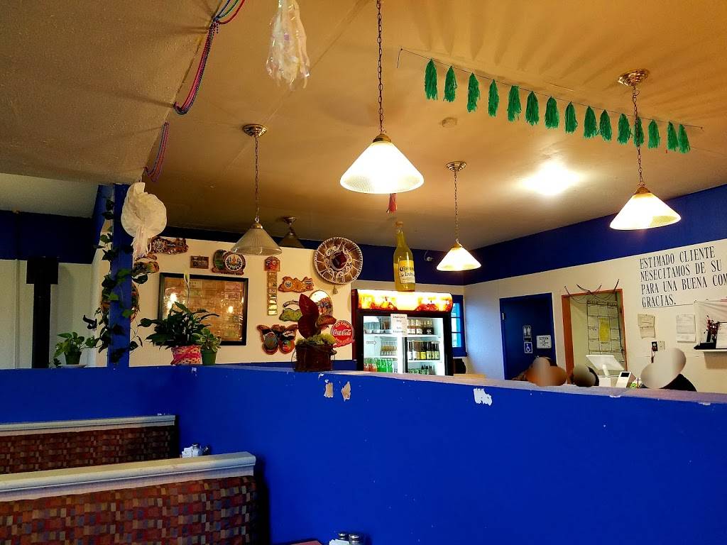 Vickys Salvadorean Restaurant | restaurant | 1409 S Gold St #8908, Centralia, WA 98531, USA | 3607360298 OR +1 360-736-0298