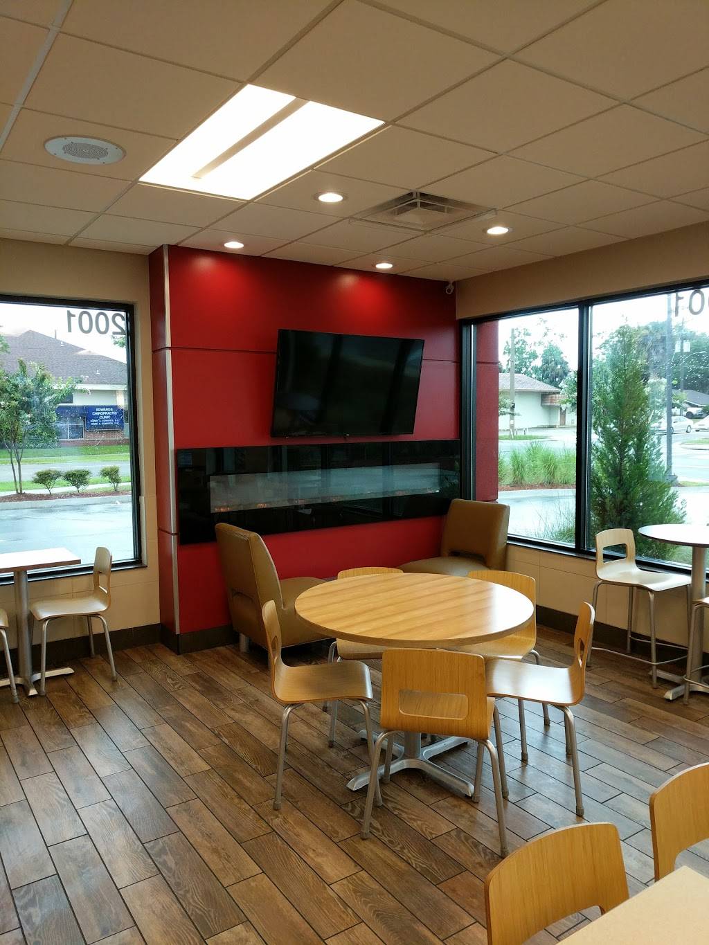 Wendys | restaurant | 2001 Hamilton St, Jacksonville, FL 32210, USA | 9043871483 OR +1 904-387-1483