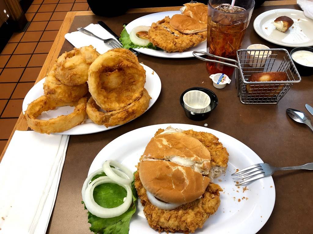 PTs | restaurant | 501 S Broadway, Oak Grove, MO 64075, USA | 8166907878 OR +1 816-690-7878