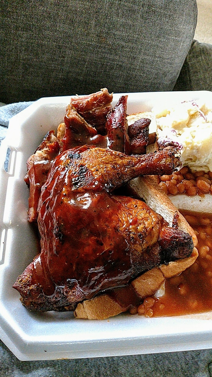 E & J 5 Buck BBQ | restaurant | 1622 S Monroe St, Tallahassee, FL 32301, USA | 8503204465 OR +1 850-320-4465