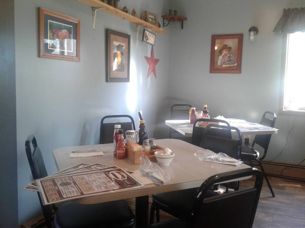 Village Restaurant | restaurant | 5447 E Lake Rd, Dewittville, NY 14728, USA | 7167535151 OR +1 716-753-5151