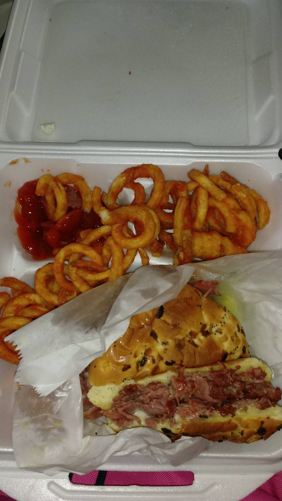 Grandys Coney Island | restaurant | 22001 Fenkell Ave, Detroit, MI 48223, USA | 3137947301 OR +1 313-794-7301