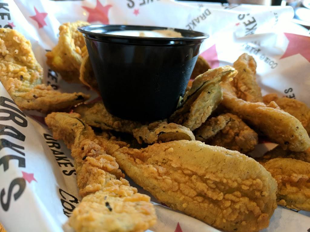 Drakes | restaurant | 3921 Summit Plaza Dr, Louisville, KY 40241, USA | 5023843921 OR +1 502-384-3921