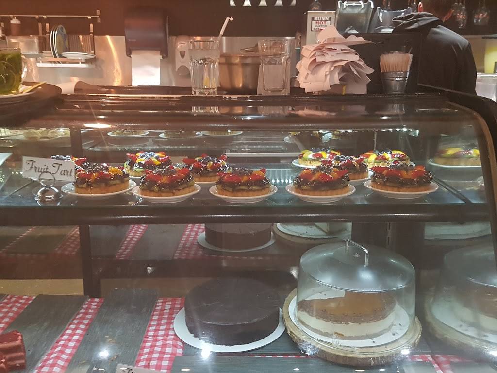 Street Cafe By Aroma | cafe | 18047 Ventura Blvd, Encino, CA 91316, USA | 8187570477 OR +1 818-757-0477