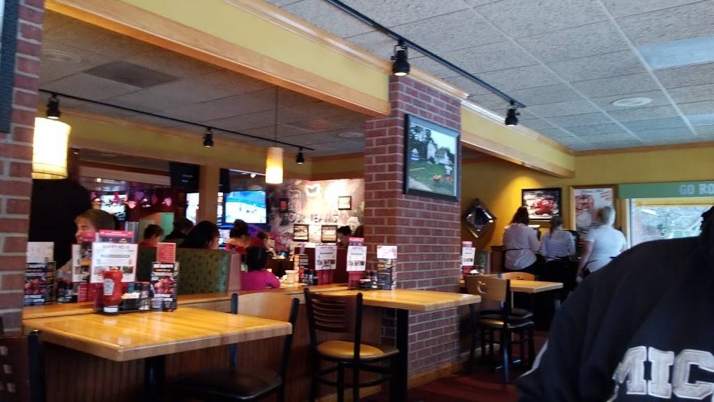 Applebees Grill + Bar | restaurant | 36475 Warren Rd, Westland, MI 48185, USA | 7344677215 OR +1 734-467-7215
