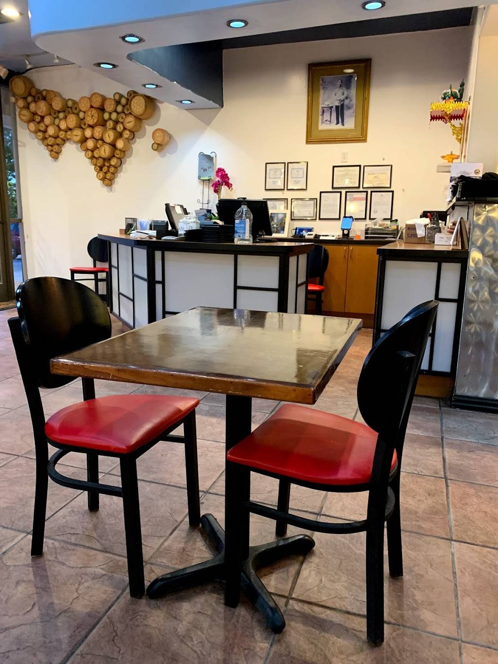 Thai E San Restaurant | restaurant | 7447 N MacArthur Blvd, Irving, TX 75063, USA | 9729108846 OR +1 972-910-8846