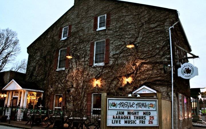 Argyle Arms | restaurant | 210 King St E, Cambridge, ON N3H 3M6, Canada | 5196535272 OR +1 519-653-5272
