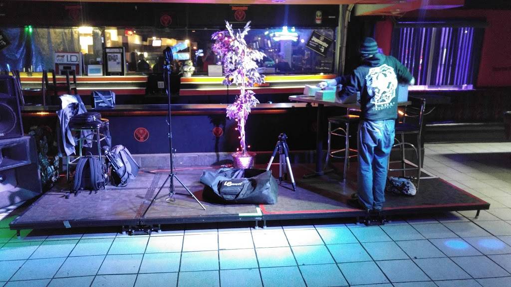 The Hot Rock Bar | restaurant | 24300 Hoover Rd, Warren, MI 48089, USA | 5867566140 OR +1 586-756-6140