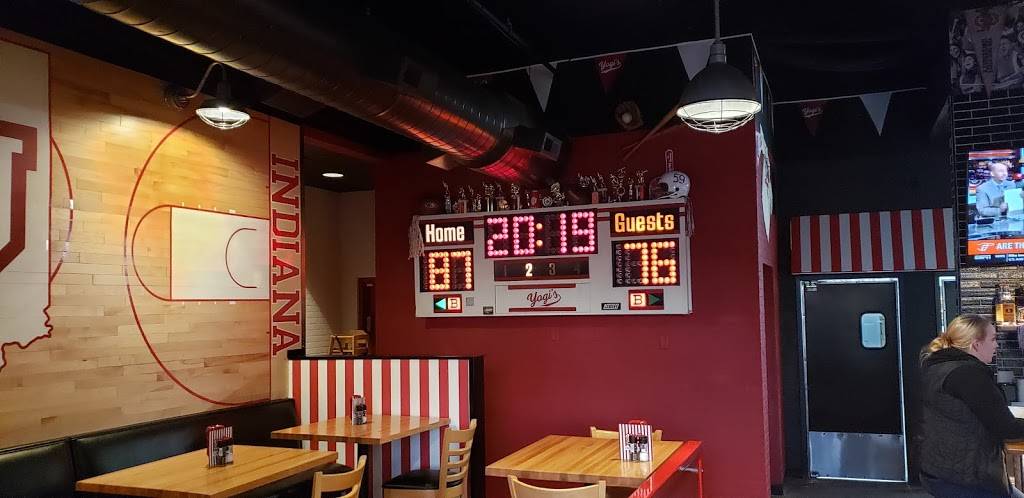 Yogis Bar & Grill | restaurant | 302 N Walnut St, Bloomington, IN 47404, USA | 8128223591 OR +1 812-822-3591