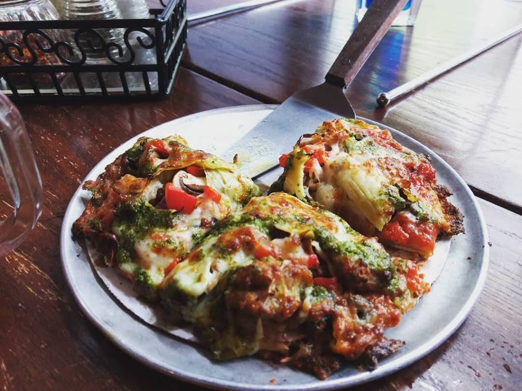 Kates Pizza Amore | restaurant | 212 Main St, La Crosse, WI 54601, USA | 6087826673 OR +1 608-782-6673