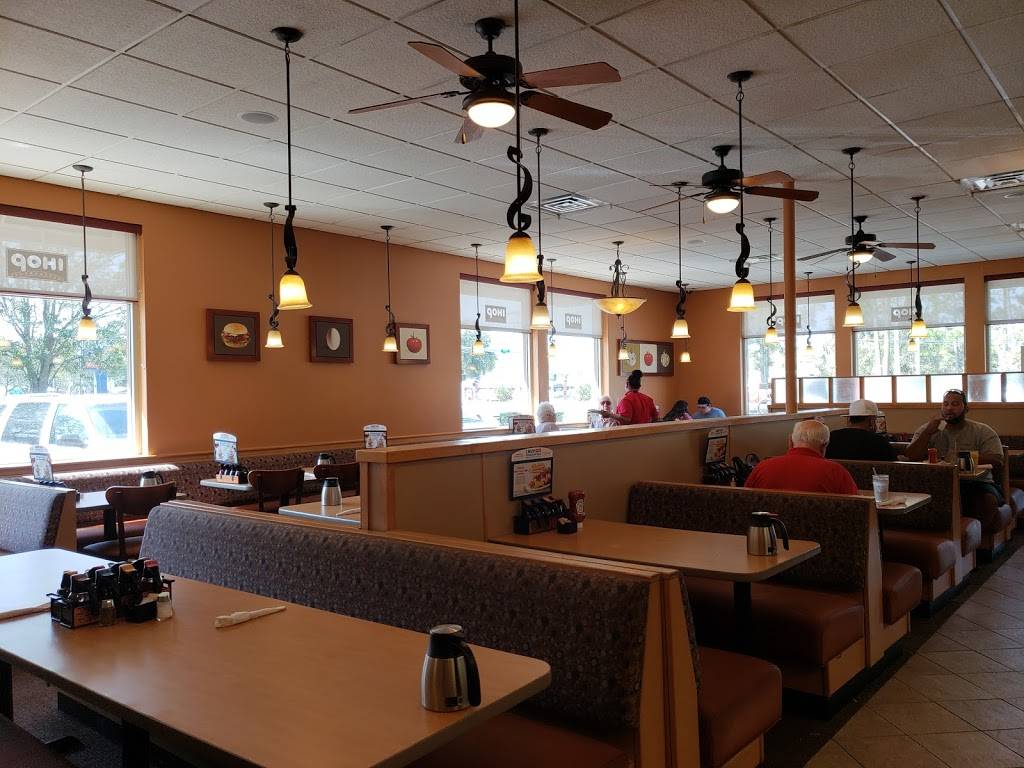 IHOP | bakery | 1350 S Walnut St, Starke, FL 32091, USA | 9043689945 OR +1 904-368-9945