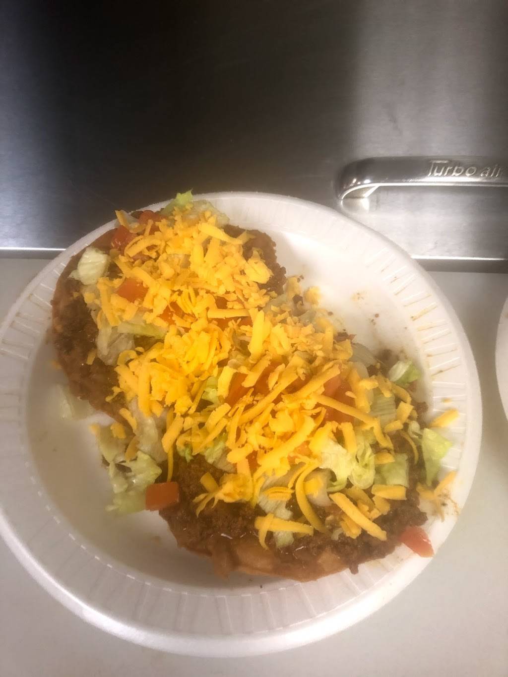 La Chicana | restaurant | 777 44th St SE, Kentwood, MI 49548, USA | 6166085655 OR +1 616-608-5655