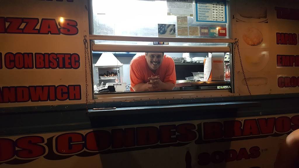 El Jibarito Food Truck | restaurant | 7011 W Waters Ave, Tampa, FL 33634, USA | 8135732327 OR +1 813-573-2327