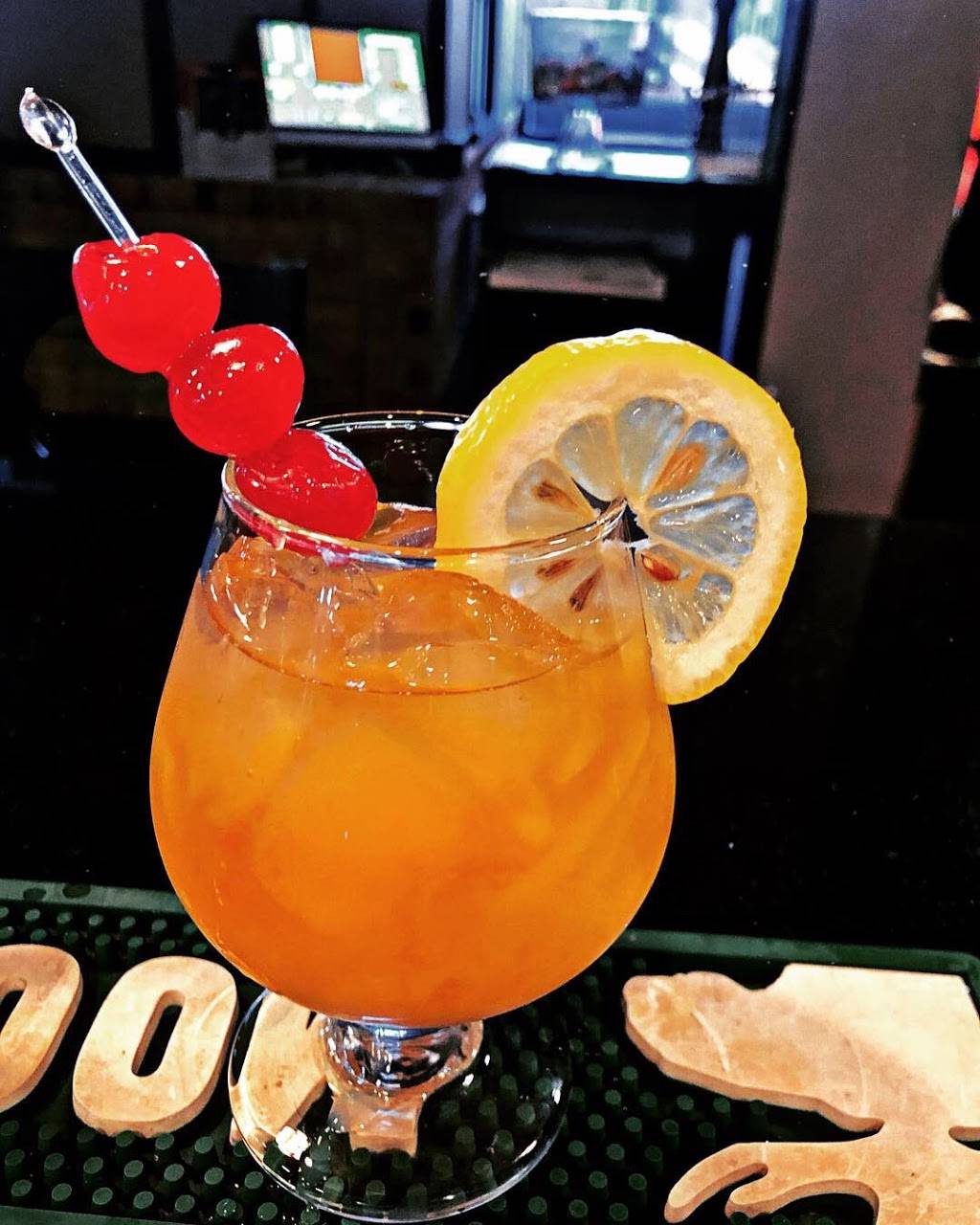 Postcard Restaurant & Bar | restaurant | 5825 Dixie Rd, Mississauga, ON L4W 4V7, Canada | 9056708180 OR +1 905-670-8180