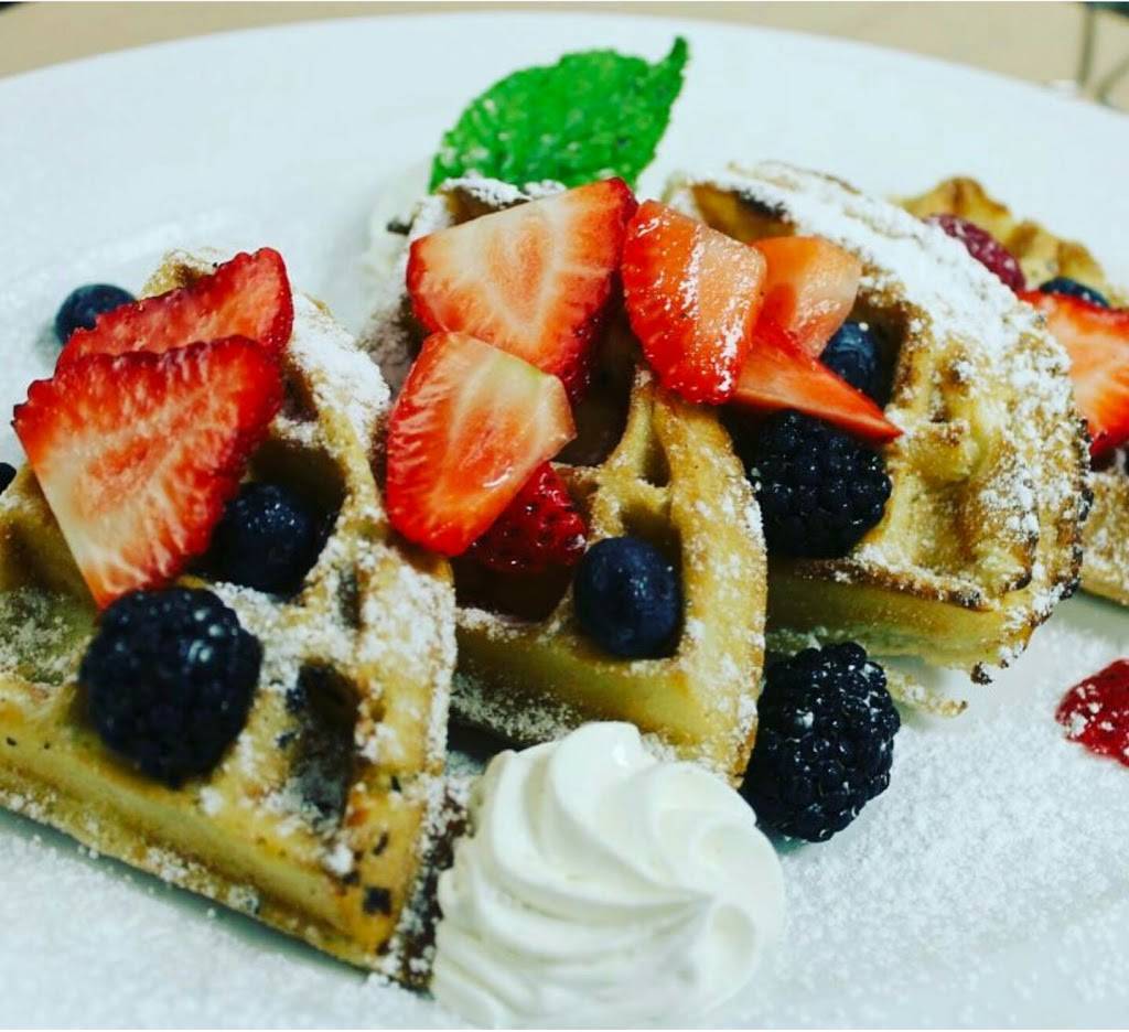 Ristegios | restaurant | 641 Medford Avenue, Patchogue, NY 11772, USA | 6317313663 OR +1 631-731-3663