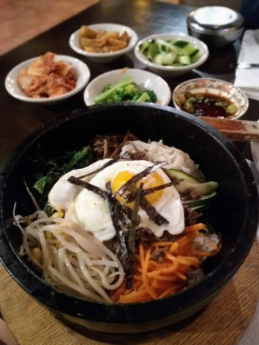 Chin Hills Restaurant | restaurant | 2756 Elmwood Ave, Buffalo, NY 14217, USA | 7168778880 OR +1 716-877-8880