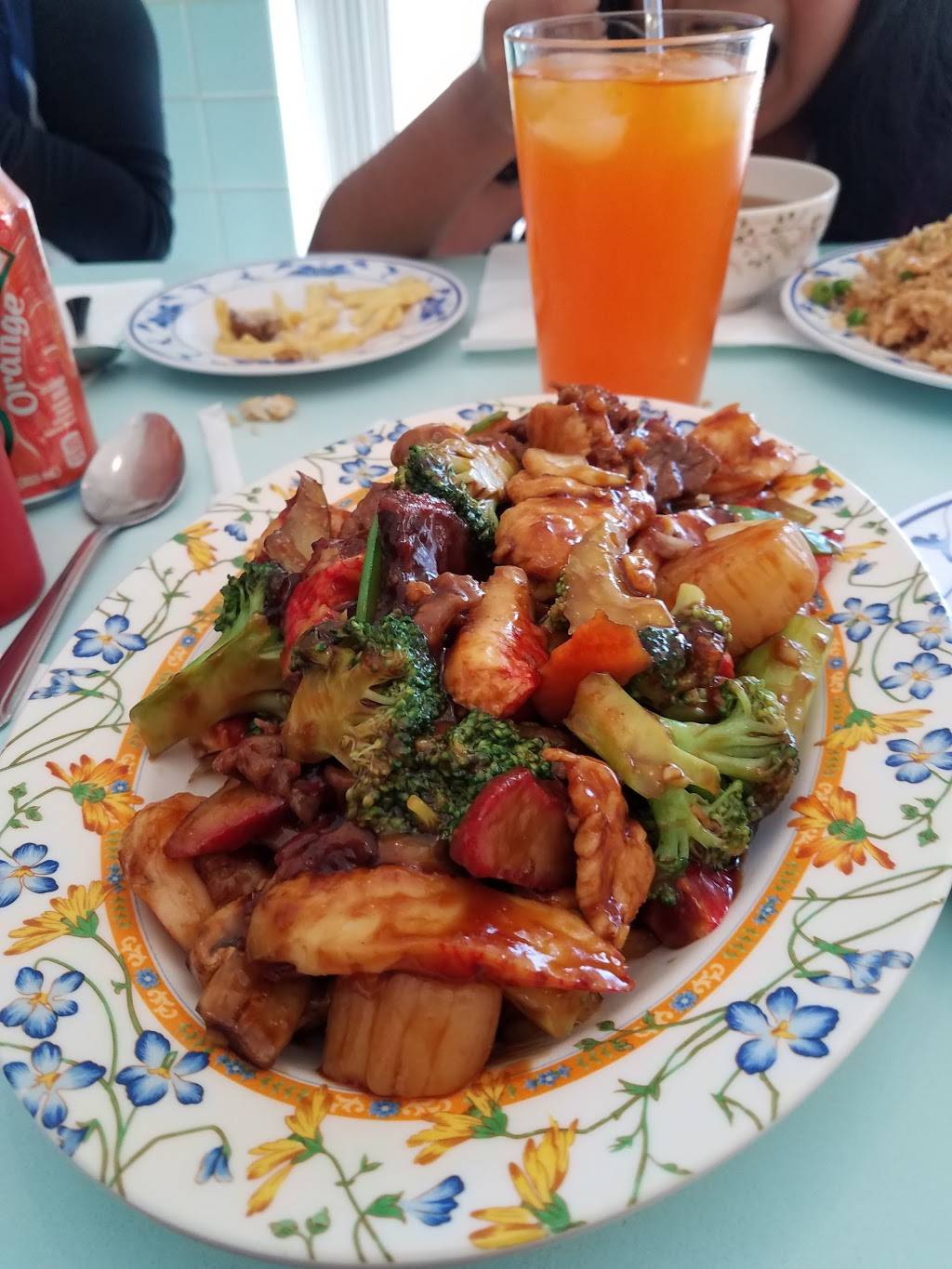 Chop Chop Wok | restaurant | 6812 W Cheyenne Ave, Las Vegas, NV 89108, USA | 7026582467 OR +1 702-658-2467