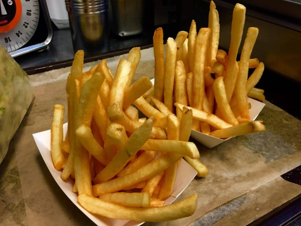 The Habit Burger Grill | restaurant | 8216 Parkway Dr #102, La Mesa, CA 91942, USA | 6196443405 OR +1 619-644-3405