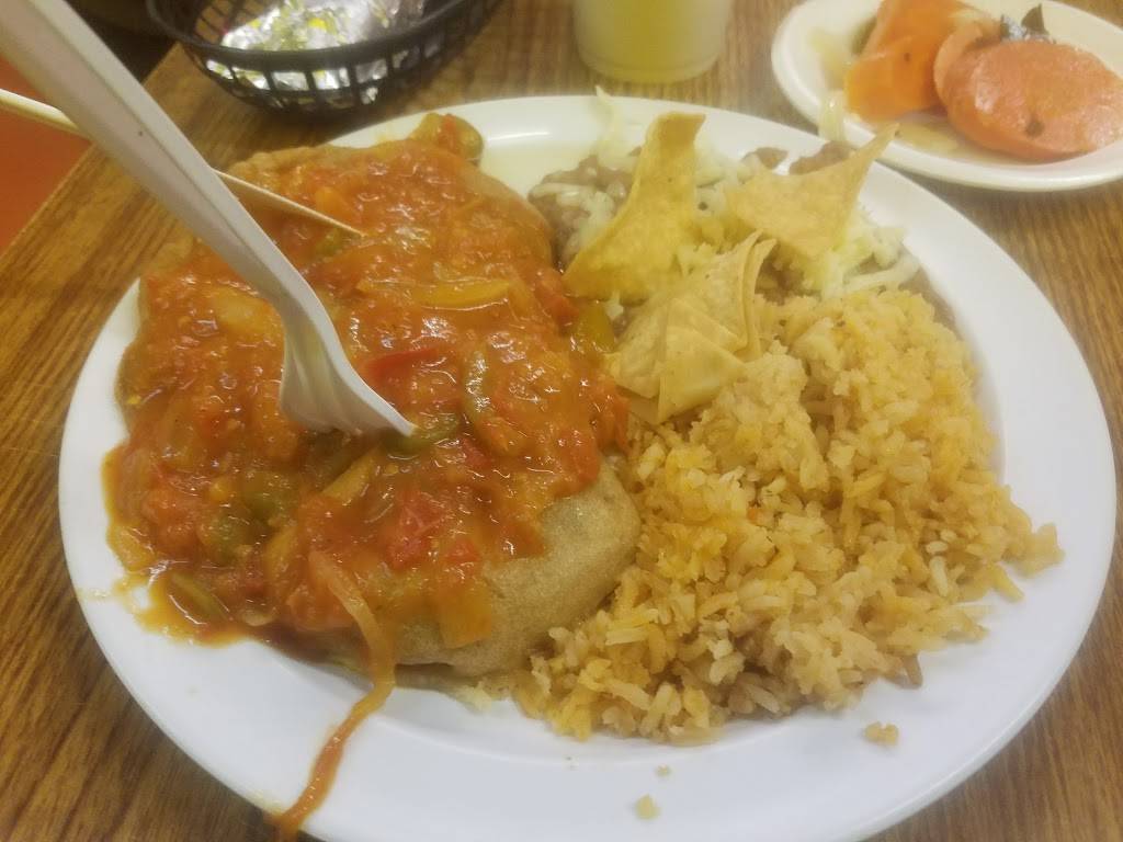 Sergios Taco | restaurant | 308 S Vail Ave, Montebello, CA 90640, USA | 3238889159 OR +1 323-888-9159