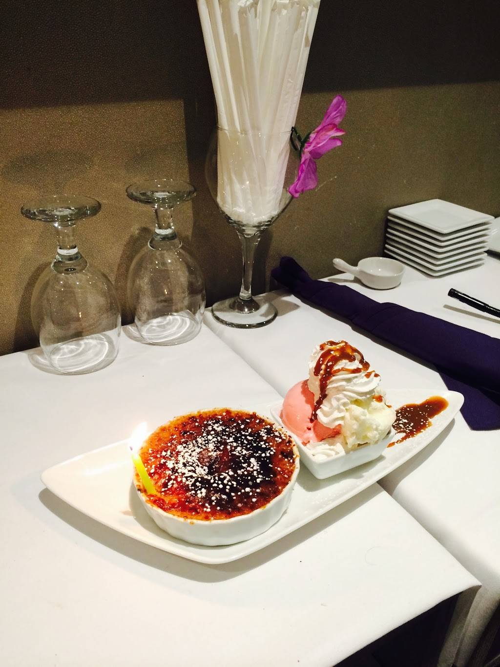 Cafe Paris | restaurant | 4424 16th Ave, Brooklyn, NY 11204, USA | 7188532353 OR +1 718-853-2353