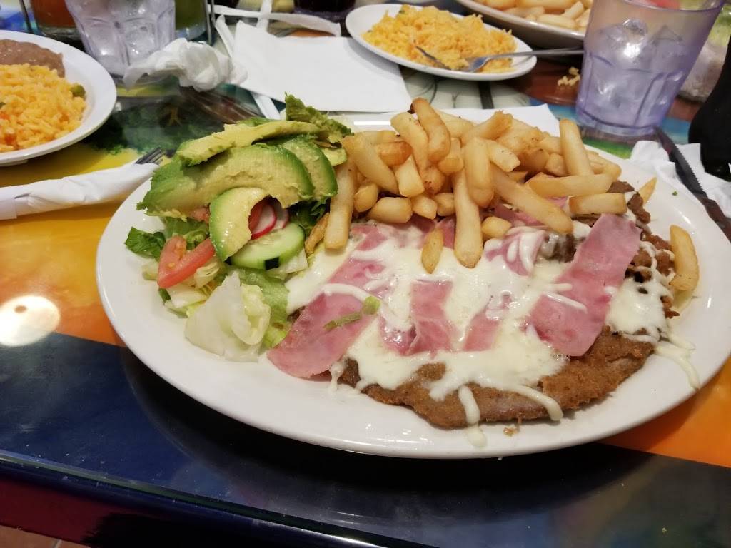 El Mercadito | restaurant | 519 Union Ave, Westbury, NY 11590, USA | 5163386346 OR +1 516-338-6346