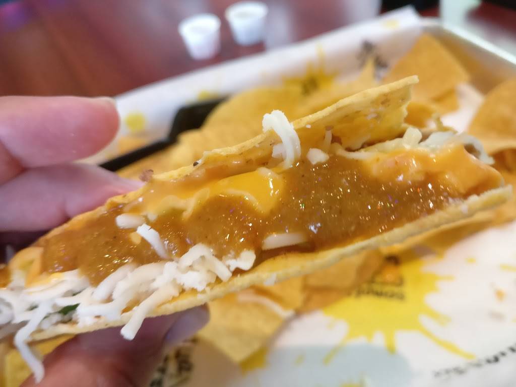 Tijuana Flats | restaurant | 13100 Seminole Blvd #105, Largo, FL 33778, USA | 7274370919 OR +1 727-437-0919