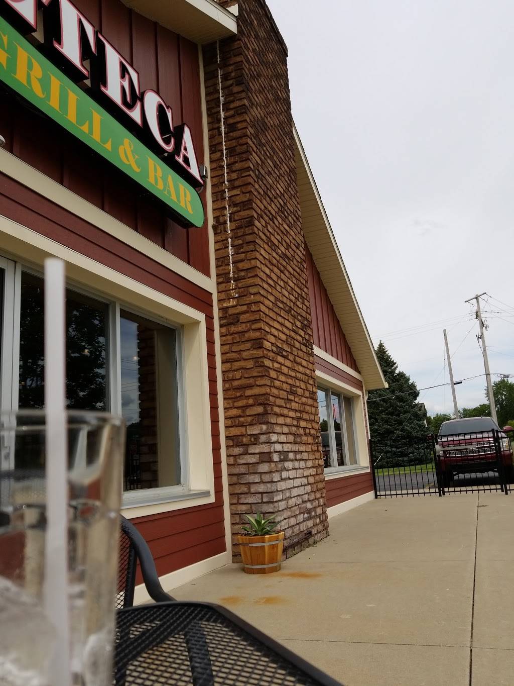 El Aztecas Mexican Restaurant | restaurant | 6031 Lake Michigan Dr, Allendale, MI 49401, USA | 6168921813 OR +1 616-892-1813