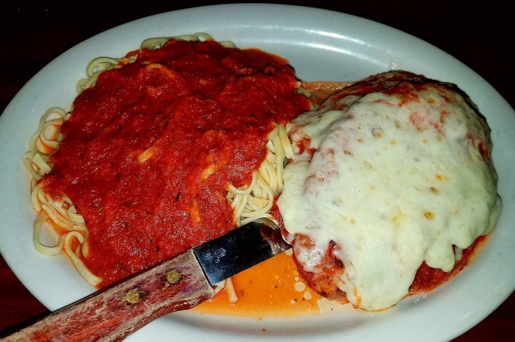 Calitris Italian Cuisine | restaurant | 126 Newbury St, Danvers, MA 01923, USA | 9787771266 OR +1 978-777-1266