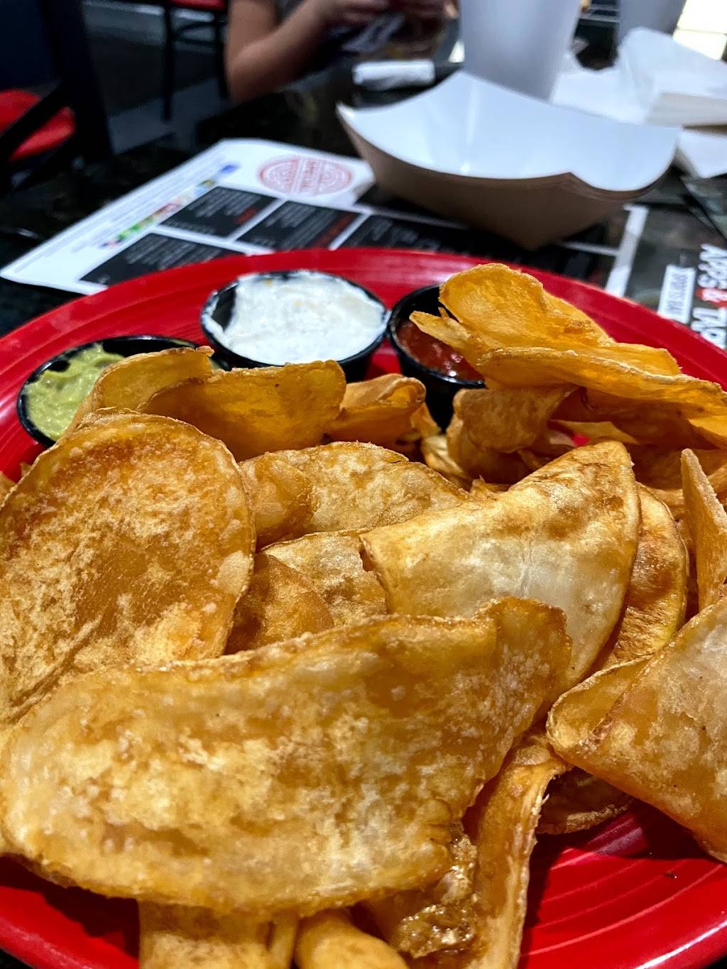 Apps & Tapps Sports Bar And Grill | restaurant | 36221 E Lake Rd S, Palm Harbor, FL 34685, USA | 7277544764 OR +1 727-754-4764