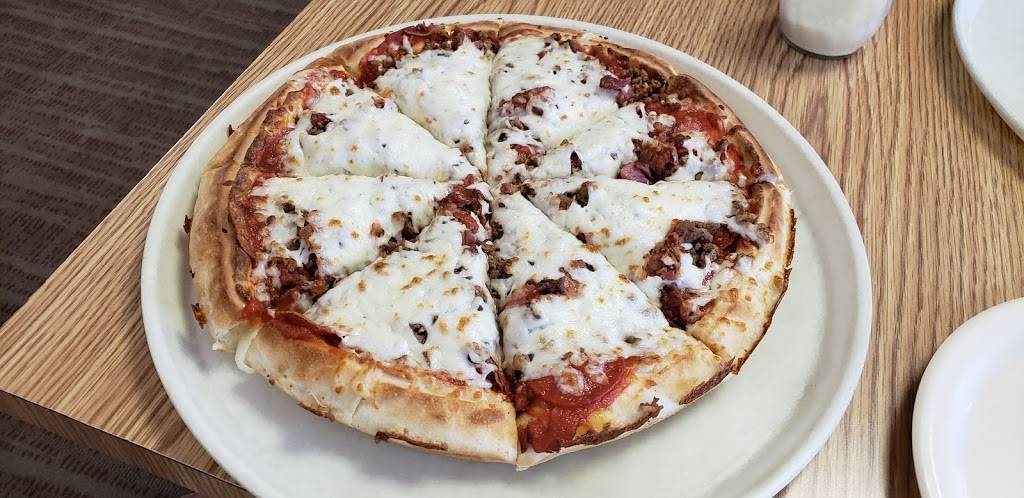 Pasquales | restaurant | 3469 Kentucky Ave, Indianapolis, IN 46221, USA | 3172477470 OR +1 317-247-7470