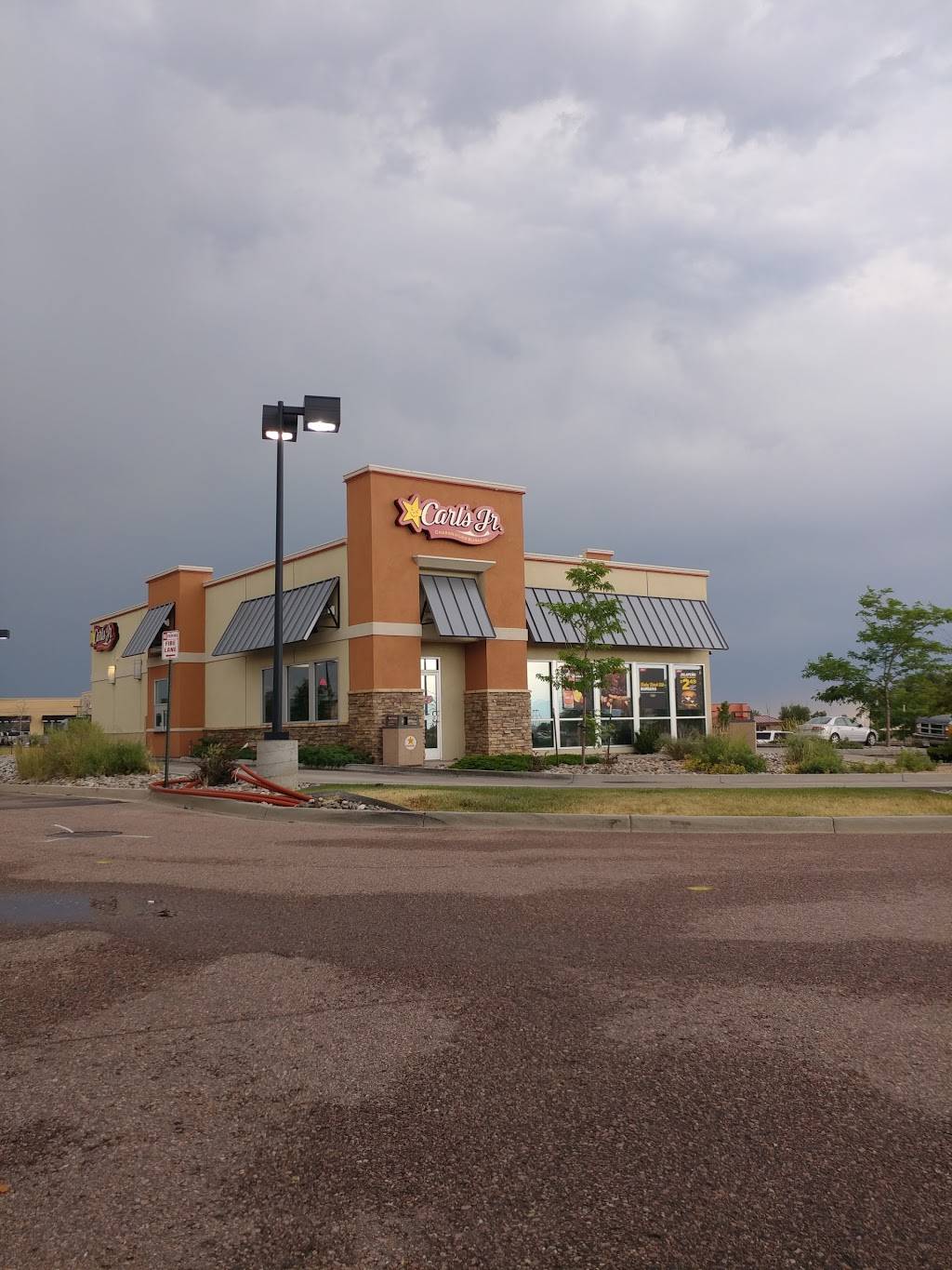 Carls Jr. | restaurant | 11655 Meridian Market View, Falcon, CO 80831, USA | 7198864914 OR +1 719-886-4914