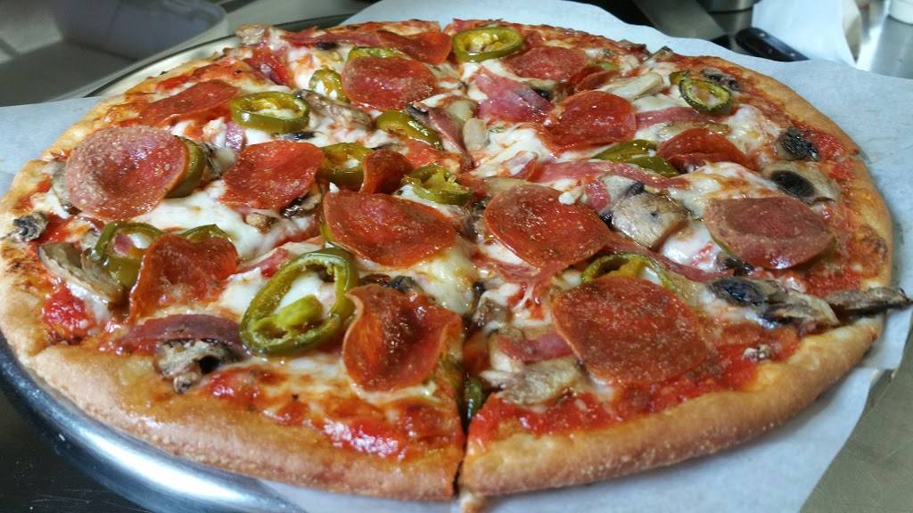 Pizza Roma | restaurant | 785 Som Center Rd, Cleveland, OH 44143, USA | 4406841984 OR +1 440-684-1984