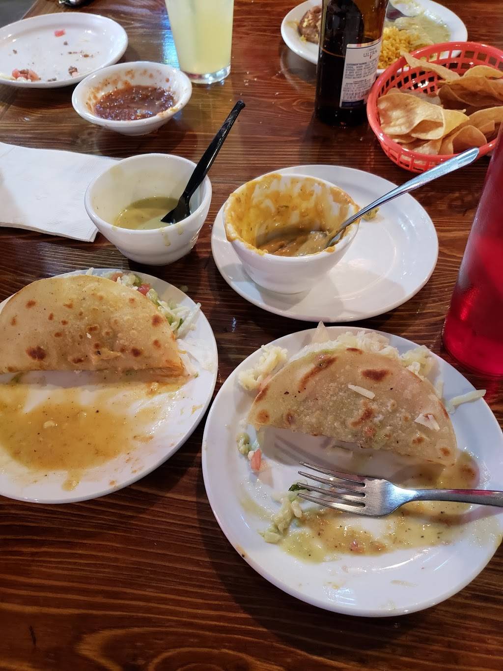 Riviera Restaurant | restaurant | 5218 Doniphan Dr, El Paso, TX 79932, USA | 9155841542 OR +1 915-584-1542