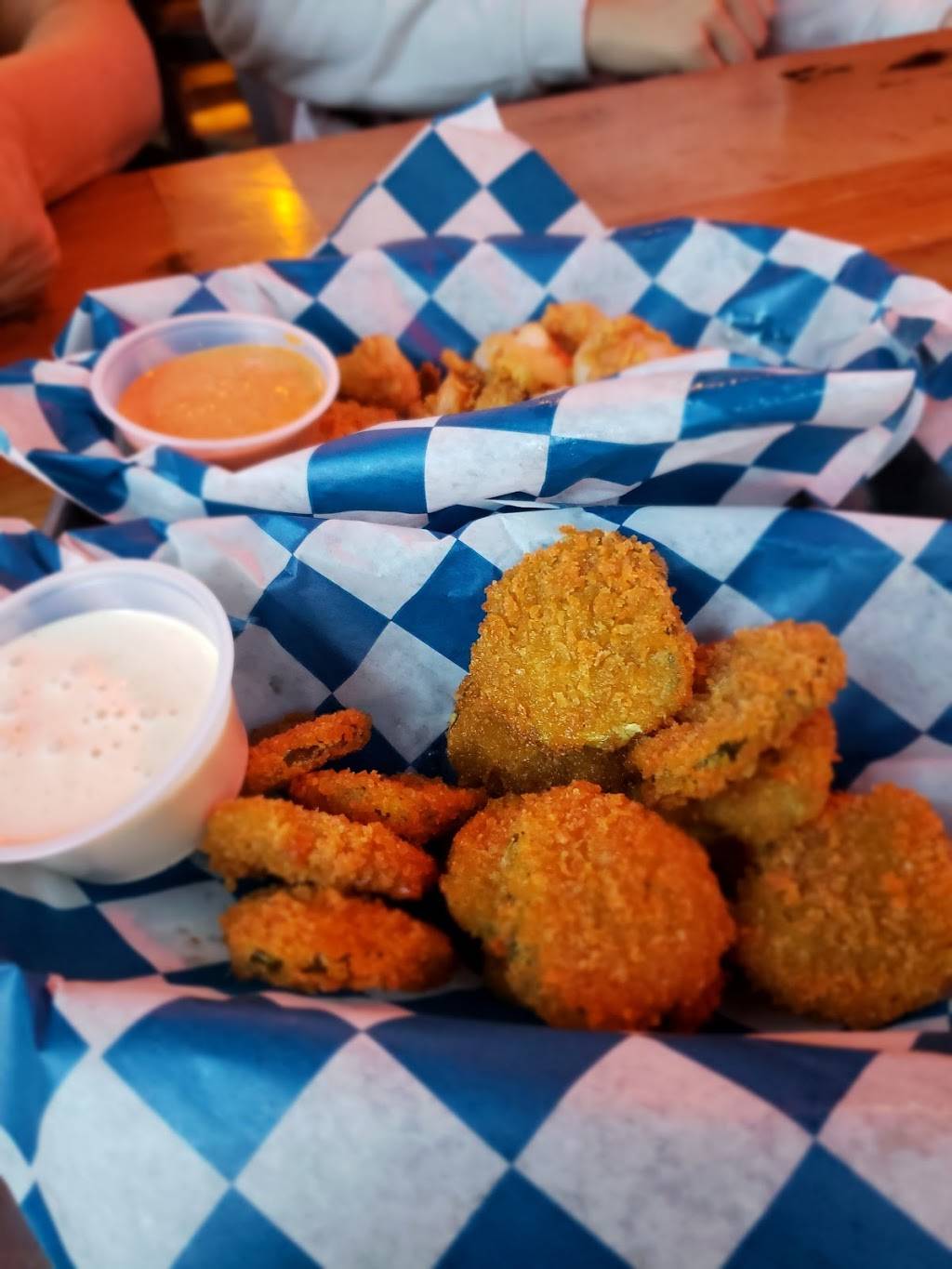 Brother Jimmys BBQ | restaurant | 196 Crown St, New Haven, CT 06510, USA | 2038239780 OR +1 203-823-9780