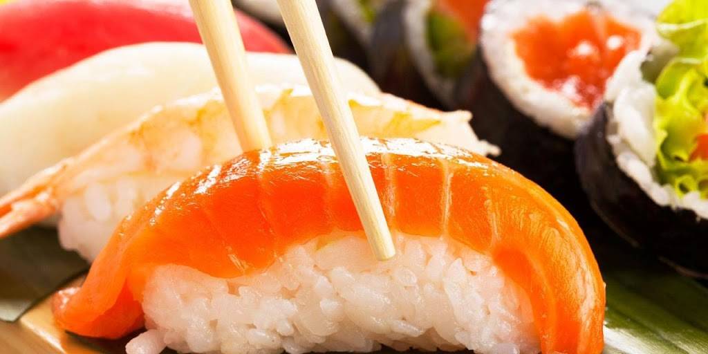 Sagano Sushi | restaurant | 60302, 1406, 731 Lake St, Oak Park, IL 60301, USA | 7083832766 OR +1 708-383-2766