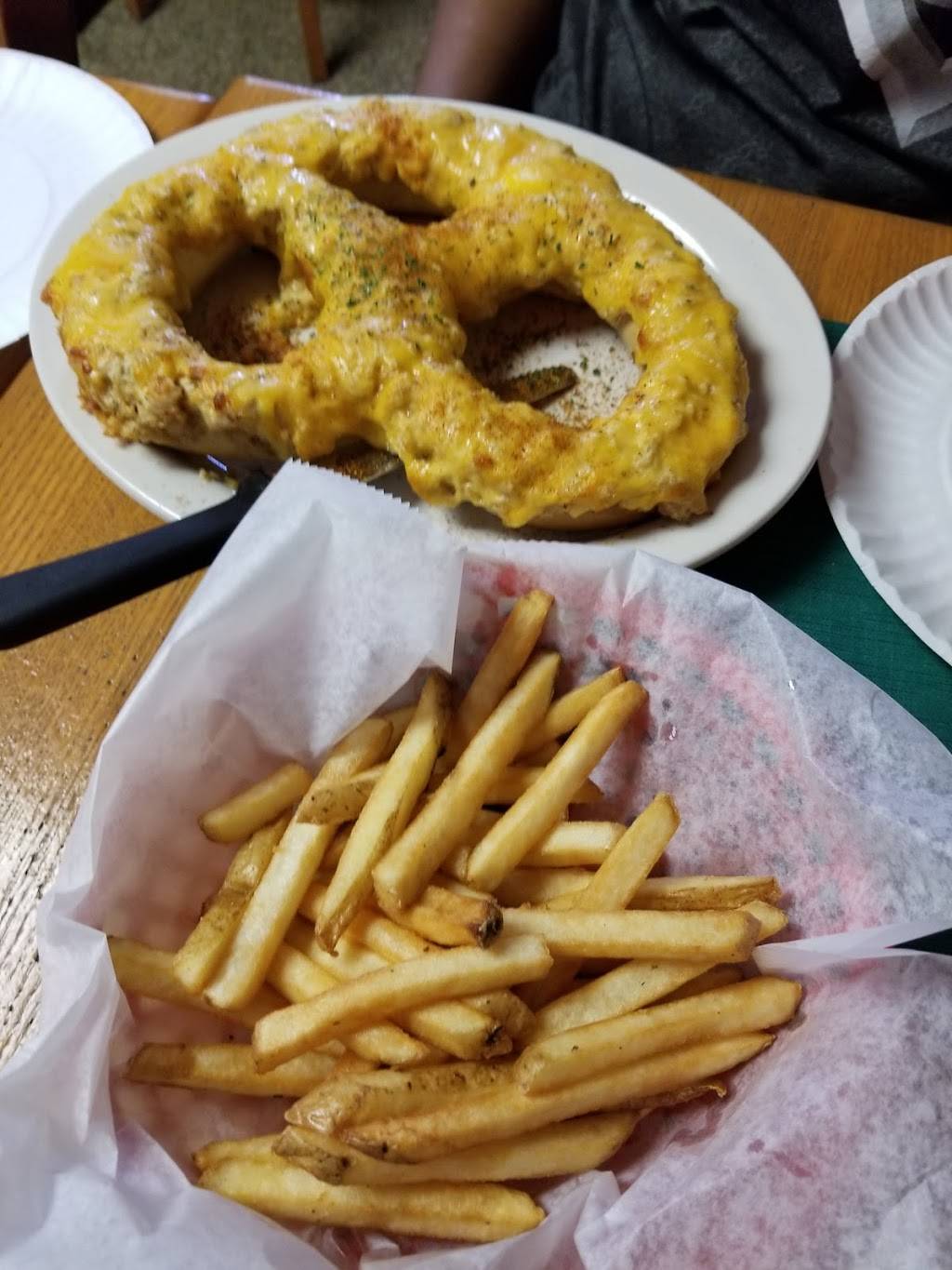 Winters Run Inn Inc | restaurant | 1907 Philadelphia Rd, Joppa, MD 21085, USA | 4106762865 OR +1 410-676-2865