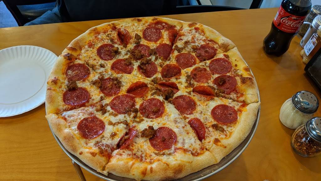 Berthoud Pizza Company | meal takeaway | 527 N 4th St, Berthoud, CO 80513, USA | 9703445292 OR +1 970-344-5292
