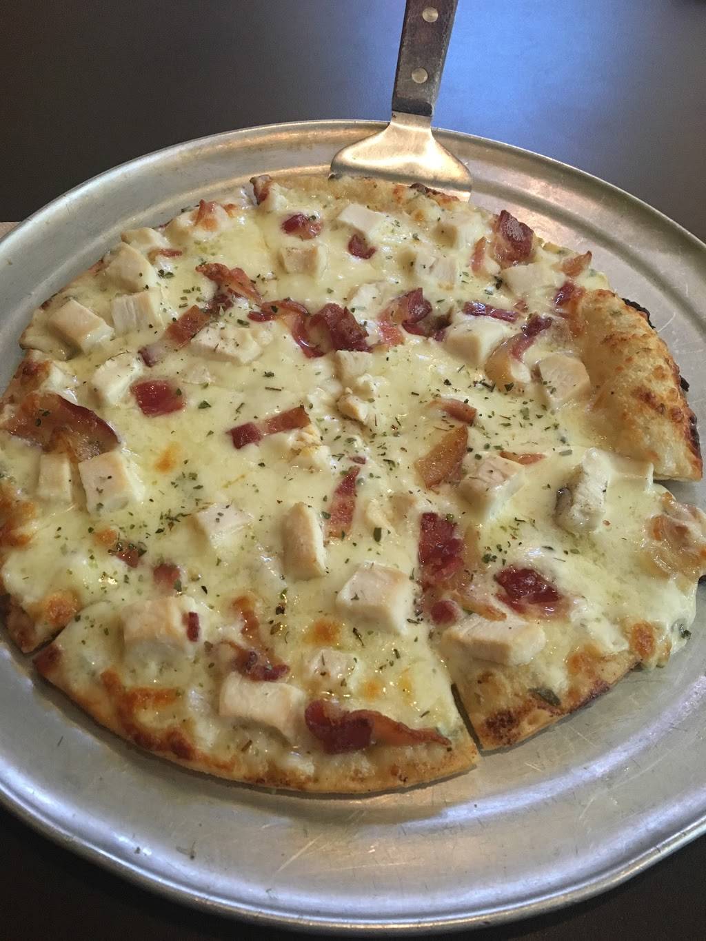 The Dish | restaurant | 9540 S 27th St, Oak Creek, WI 53154, USA | 4148560888 OR +1 414-856-0888