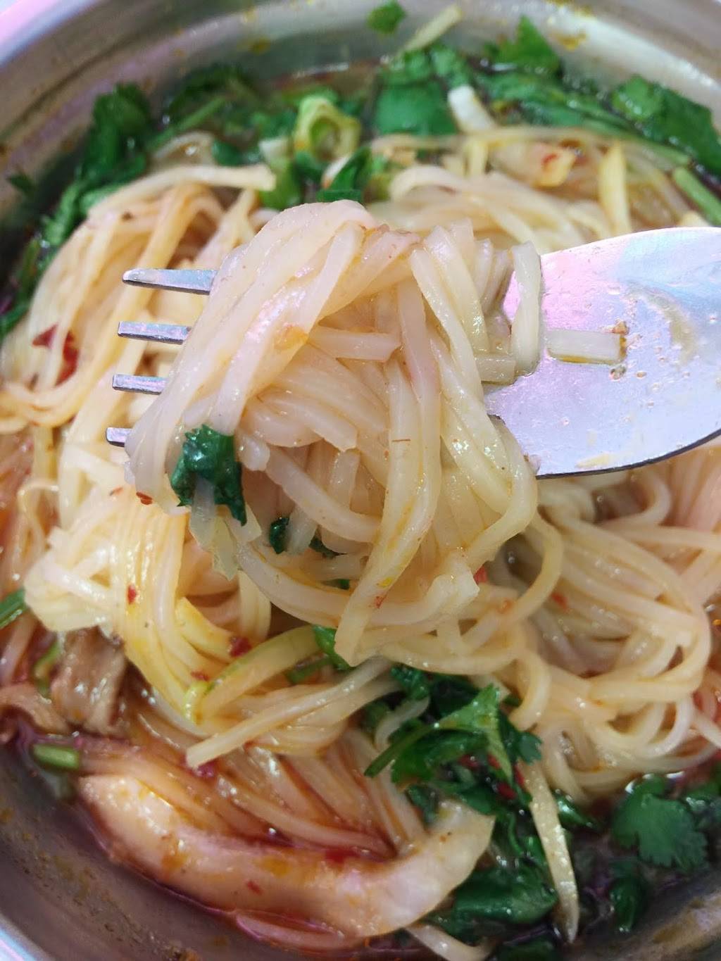 China Luck Buffet | restaurant | 6216, 5205 Bobby Hicks Hwy #8, Johnson City, TN 37615, USA | 4234777618 OR +1 423-477-7618