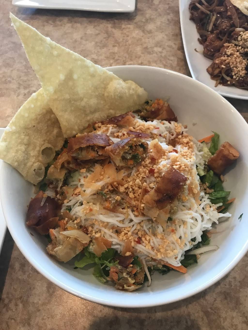 Oys Thai Cuisine | restaurant | 1880 E Lincoln Hwy, New Lenox, IL 60451, USA | 8154629000 OR +1 815-462-9000