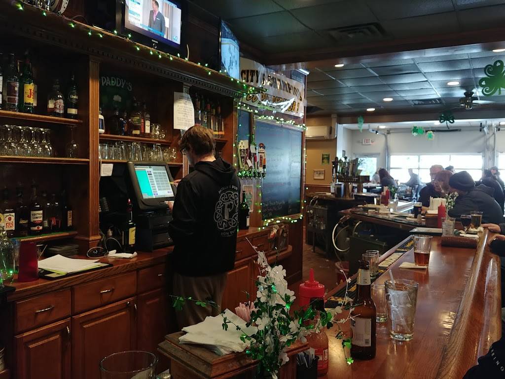 Patricks Pub and Grille | restaurant | 1207 Spring Run Road Extension, Coraopolis, PA 15108, USA | 7244579770 OR +1 724-457-9770