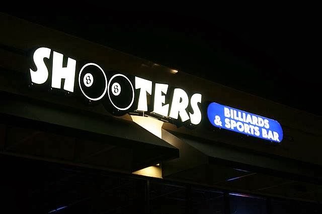 Shooters Billiards & Sports Bar | restaurant | 601 E Whitestone Blvd, Cedar Park, TX 78613, USA | 5122602060 OR +1 512-260-2060