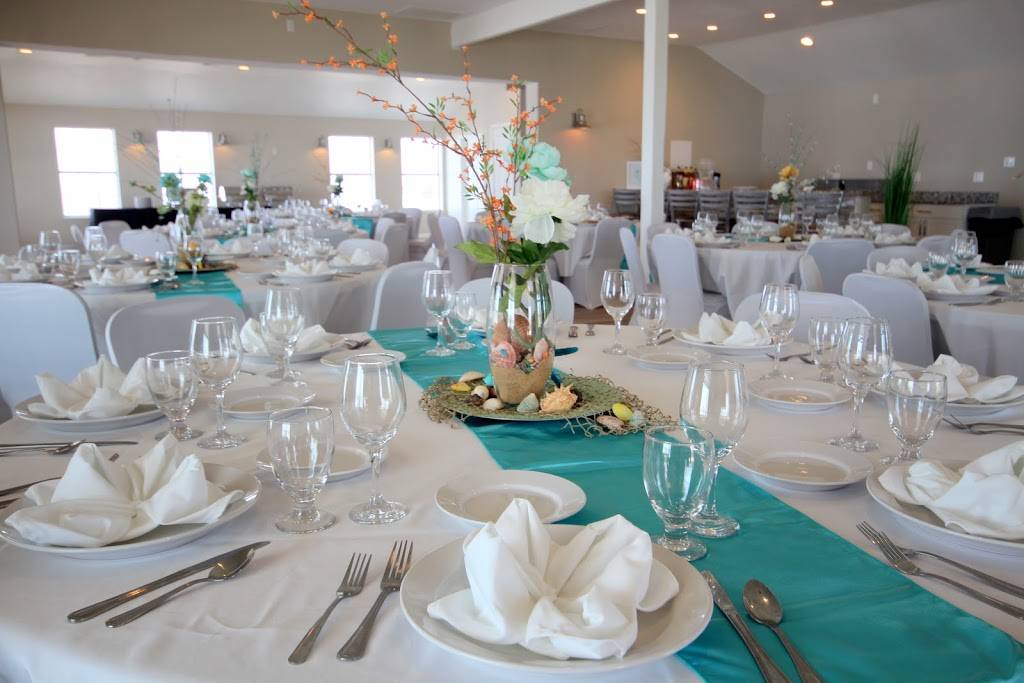 Seahorse Bar & Grill | cafe | 310 Ocean Ave, Surfside Beach, TX 77541, USA | 9792392233 OR +1 979-239-2233