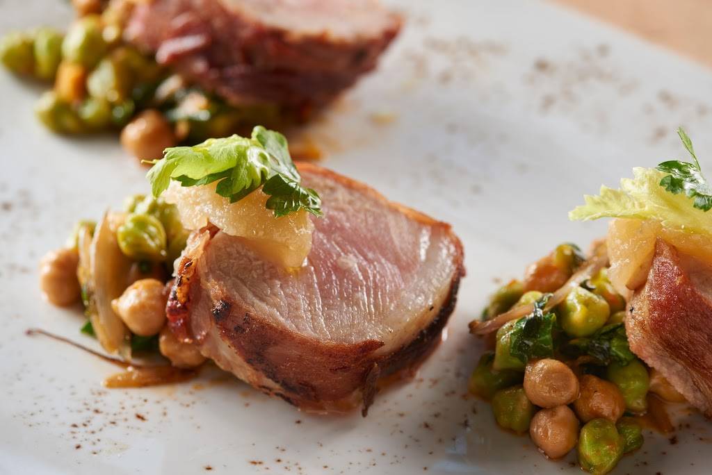 Halifax | restaurant | 225 River St, Hoboken, NJ 07030, USA | 2012532500 OR +1 201-253-2500