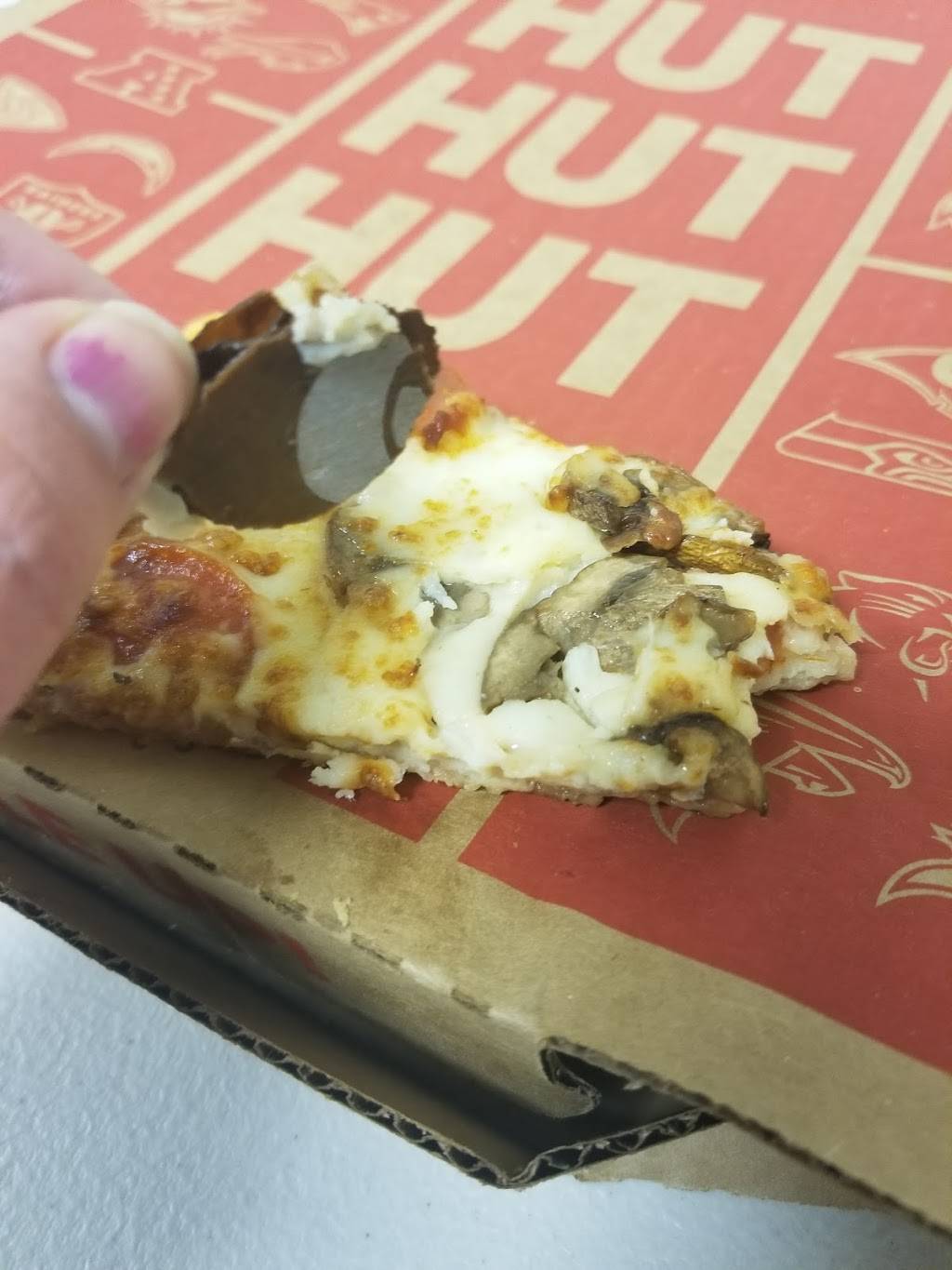 Pizza Hut | meal takeaway | 13701 Midway Rd #110, Farmers Branch, TX 75244, USA | 9722433443 OR +1 972-243-3443