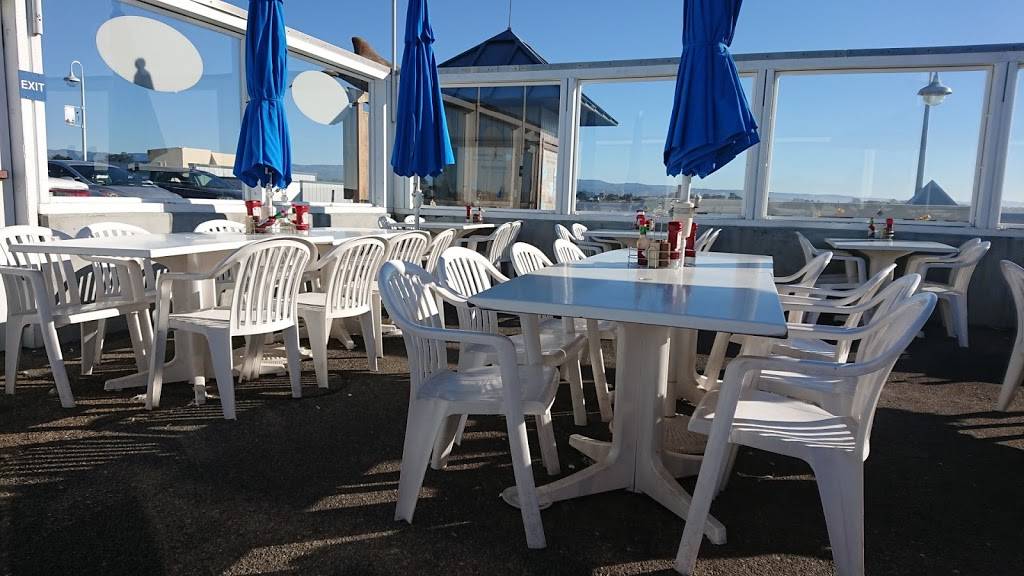 Dolphin | restaurant | 71 Municipal Wharf, Santa Cruz, CA 95060, USA | 8314265830 OR +1 831-426-5830