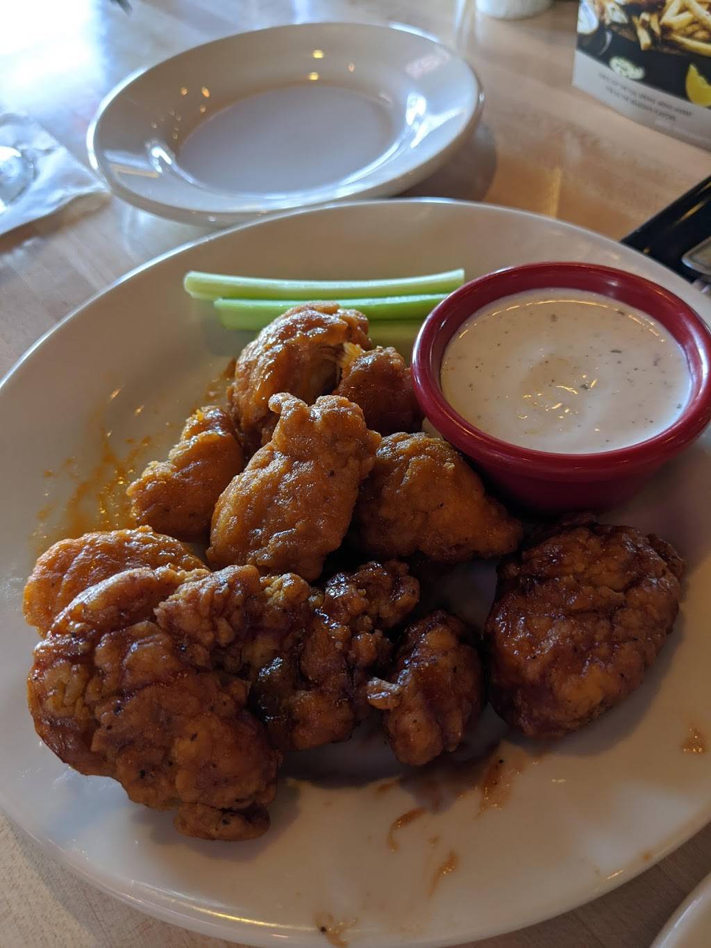 Old Chicago | restaurant | 1920 Diamond Pkwy, North Kansas City, MO 64116, USA | 8169979900 OR +1 816-997-9900