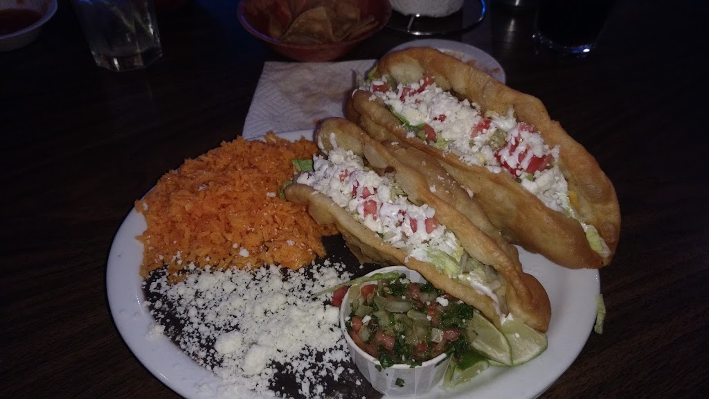 Fleegs Riverside Road House | restaurant | 44368 309th St, Mission Hill, SD 57046, USA | 6056659749 OR +1 605-665-9749