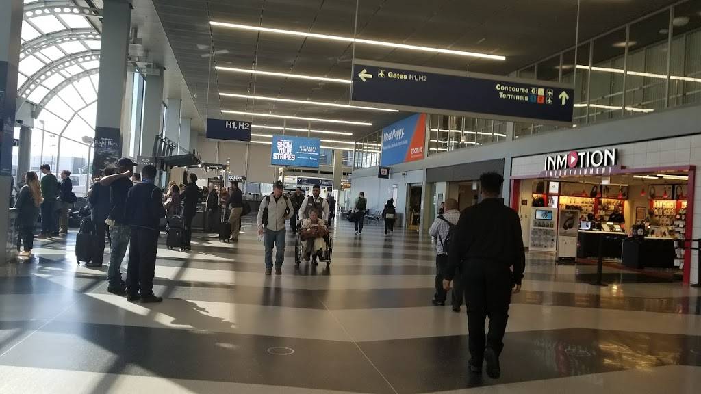 Subway Restaurants | restaurant | 10000 W OHare Ave, Chicago, IL 60666, USA | 7734629942 OR +1 773-462-9942